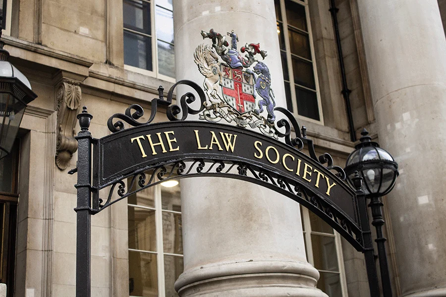 In depth: LSB's Mazur postscript prompts new bout of mudslinging